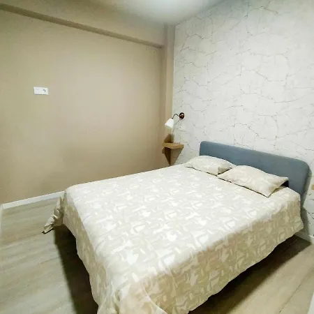 Center Twobedroom Flat *